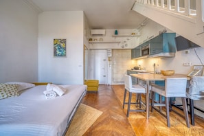 1 Schlafzimmer, Bügeleisen/Bügelbrett, kostenloses WLAN, Bettwäsche