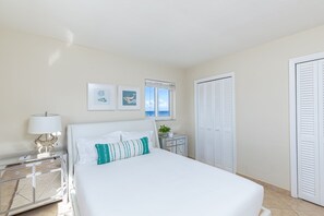 2 soverom, strykejern/-brett, reiseseng for barn og wi-fi (inkludert)