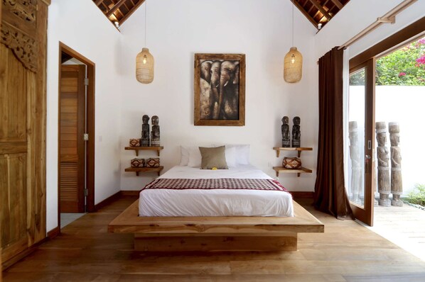 3 habitaciones, tabla de planchar con plancha y acceso a internet