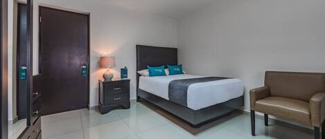 Superior Double Room | Hypo-allergenic bedding, individually decorated, individually furnished
