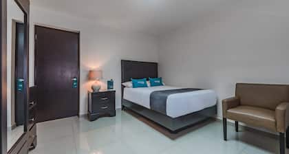 Ayenda Suites Ejecutivas Monterrey