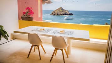 Apartment, 1 Bedroom, Ocean View (CASITA PAPAYA) | Terrace/patio