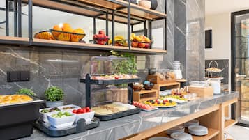 Desayuno buffet incluido todos los días