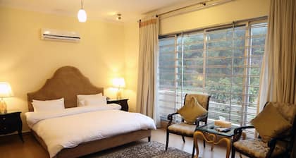 Butterfly Guest House Phase 7 Bahria Town