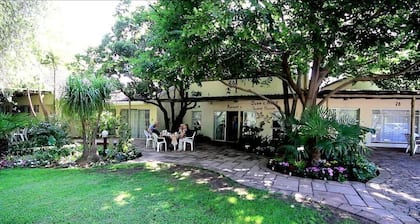 Suite 6-Doves Nest Guest House-Bed and Breakfast