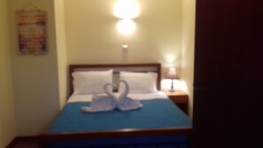 3 Schlafzimmer, Bügeleisen/Bügelbrett, WLAN, Bettwäsche