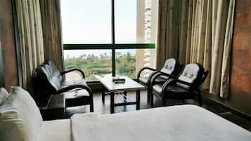 Deluxe Double Room | Blackout drapes, soundproofing, free WiFi