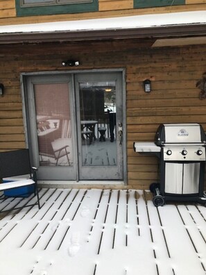 Terrace/patio - Westwood-Very Private - Blackwater Canyon Trail- 1 mile from Thomas (Thomas)