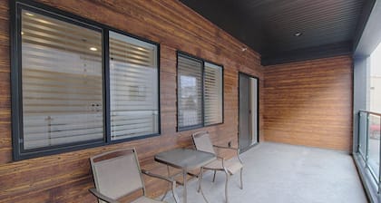 Experience ski adventures nearby at our South Valley 3-bedroom Condo