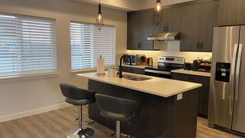 Fridge, microwave, oven, dishwasher