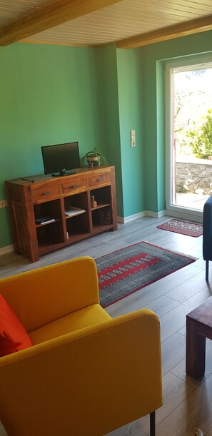 TV, table football, ping pong, books