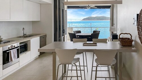 1 Bright Point Apartment 2303