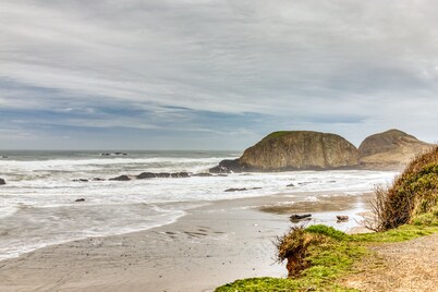 Dog-Friendly, Oceanfront Home with a Private Hot Tub, Firepit, & Free WiFi