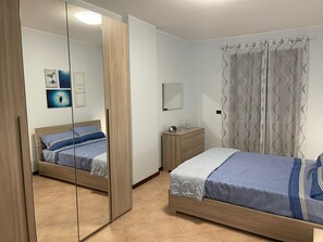2 Schlafzimmer, Bügeleisen/Bügelbrett, kostenloses WLAN, Bettwäsche