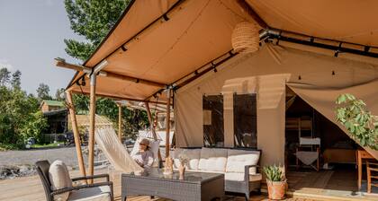 Charmantes Haus in der Natur mit privatem Pool