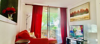 Vue sur la piscine de l'appartement Alma Surire Plus