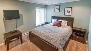 Room - Fireside at The Village #108 (Mammoth Lakes)
