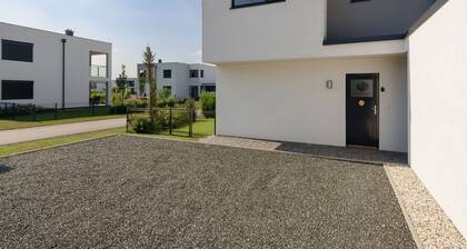 Luxurious Apartment on Pannonia Golf Course