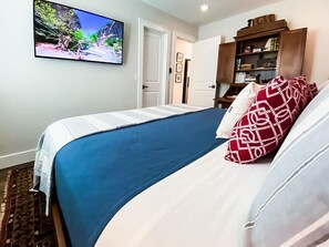 3 habitaciones, insonorización y tabla de planchar con plancha 