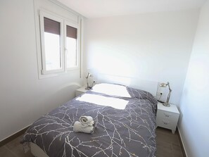 3 soverom, internettilgang og sengetøy