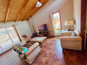 Family Apartment, 2 Bedrooms (Roble) | Living area - Peumayen Atacama / Hostal & Cabaña (San Pedro de Atacama)