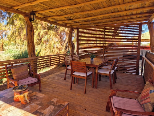 Peumayen Atacama / Hostal & Cabaña