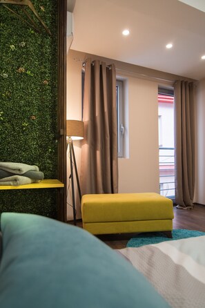 Deluxe dubbelrum | Skrivbord, ljudisolering, gratis wi-fi och sängkläder