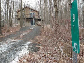 Exterior - Welcome to Casa Pocono! Pet Friendly! Your amazing Weekend Gateway (Albrightsville)