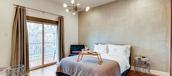  SJ4 Exclusive  Private Historic Contemporary suites 