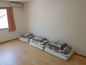 Dining - Midori Guest House (Tsushima)