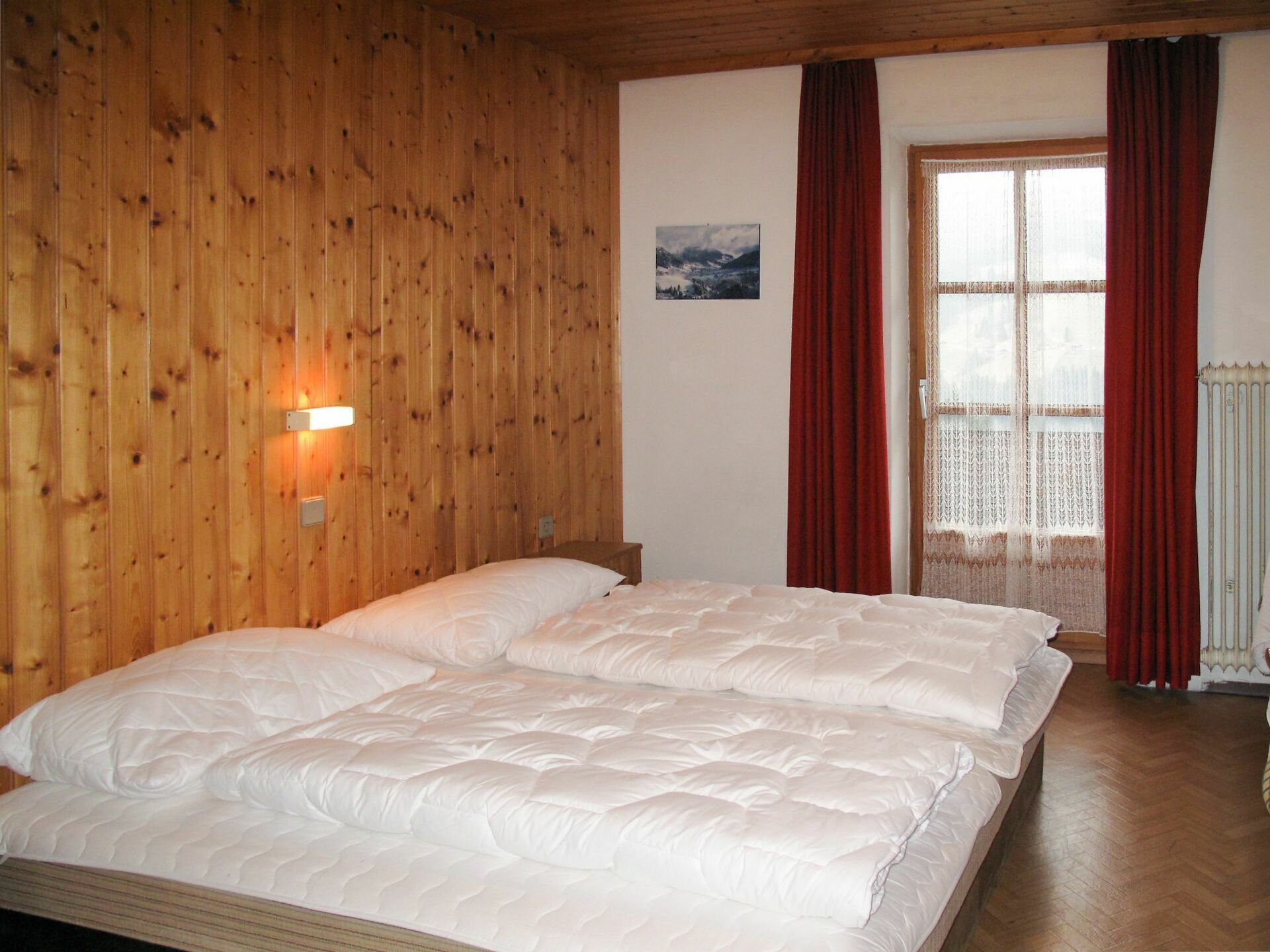 12 Schlafzimmer, Reisekinderbett, kostenloses WLAN