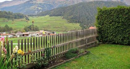 Herrliche Wohnung für 4 Leute mit W-LAN, TV, Terrasse und Haustiere erlaubt