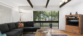 The Beach Hive - Inlet Side Inverloch