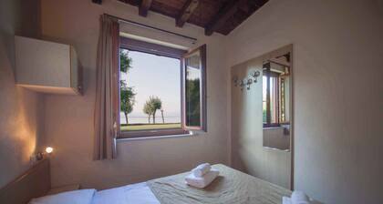 Bungalow with air conditioning and parking