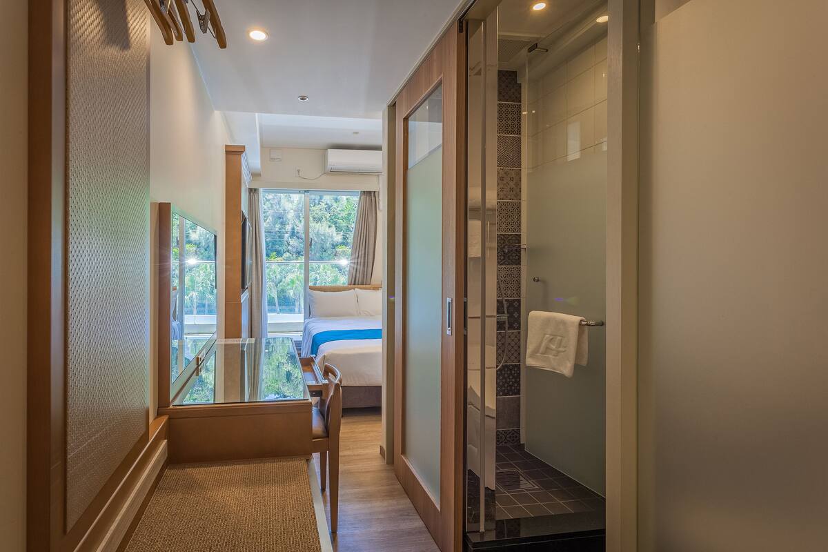 Semi-Double Room, Mountain View | Free WiFi, bed sheets