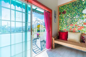 Habitación (Saffron) | Zona de estar | Una televisión de pantalla plana