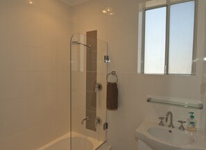 Hus (Private vacation) | Dusch