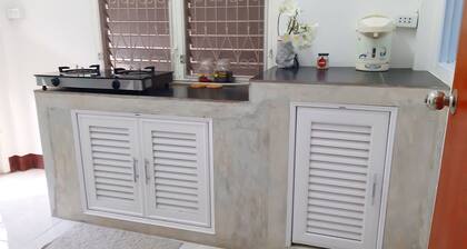 Mj Bed Room Stay with guest & Host