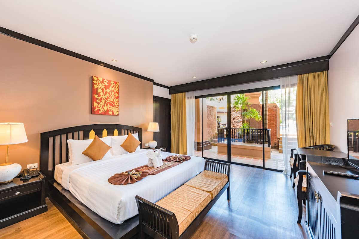 Pool Side Room | 1 sovrum, sängtillbehör av högsta kvalitet och minibar
