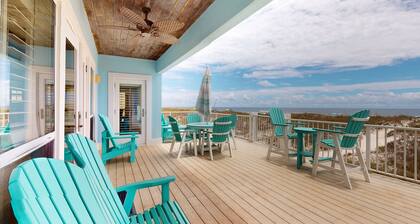 Upscale, gulf front beach house w/incredible views & free WiFi