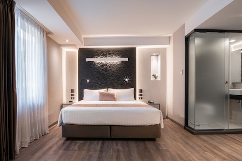 Aspira Gems Center Silom