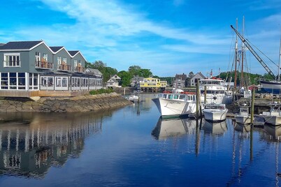 Kennebunk cottage w/ shared pool - close to beach