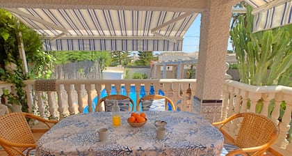 Semi-detached villa with large terrace with BBQ and private pool