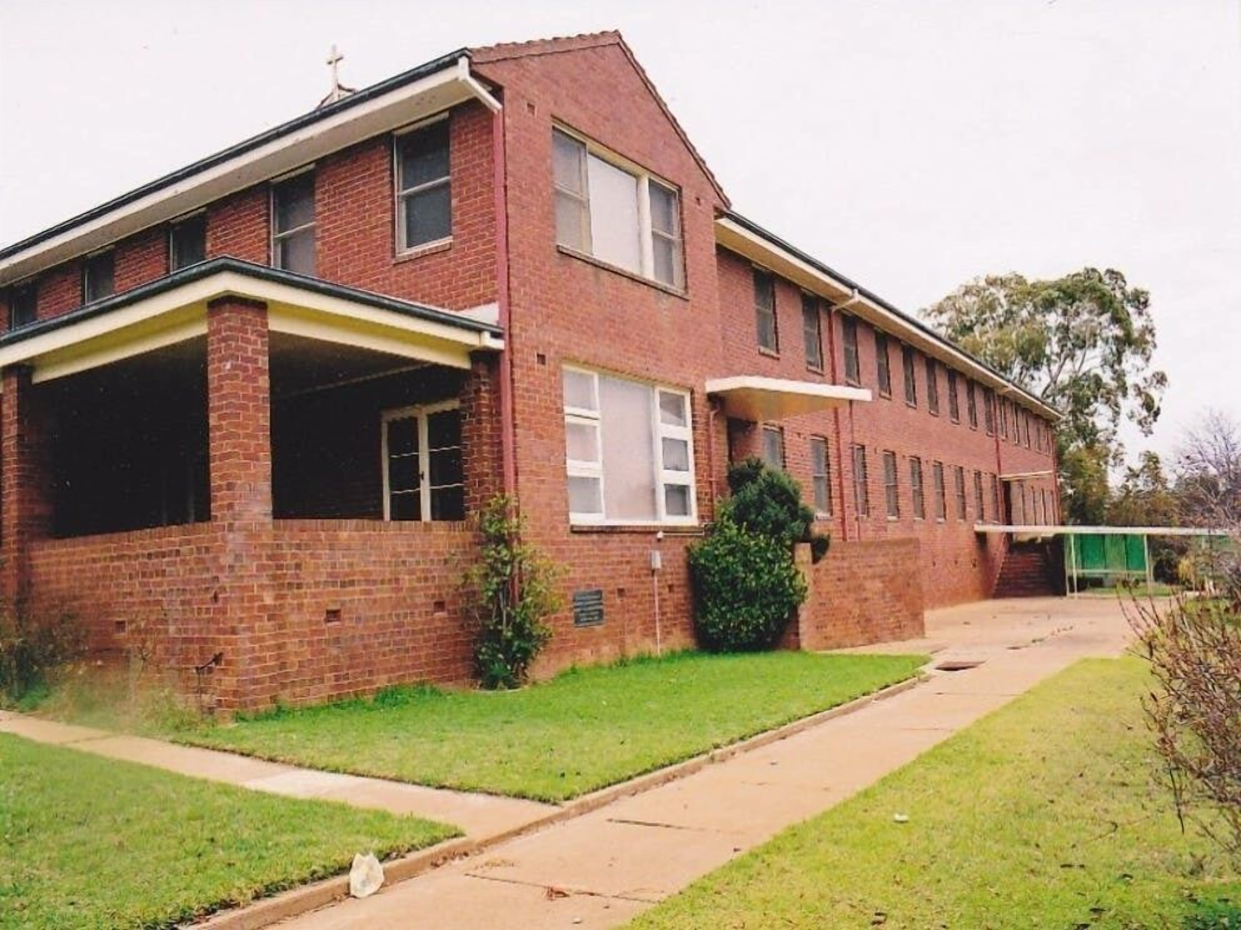 Mặt tiền nơi lưu trú