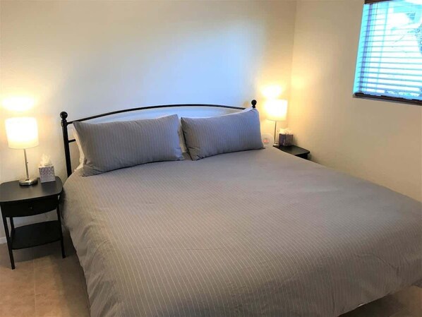 3 bedrooms, iron/ironing board, free WiFi, bed sheets