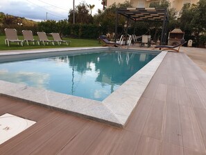 Outdoor pool - Santy Villa (Gerani, Chania) (Γεράνι)