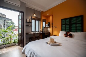 Hypo-allergenic bedding, minibar, individually decorated - Centraltique Hidden Oasis (Hanoi)