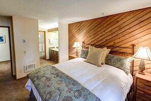 Condo, Multiple Beds (Aspen Creek #118)