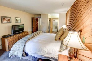 Condo, Multiple Beds (Aspen Creek #118)