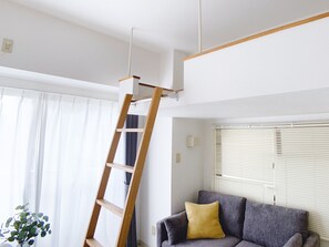 スタジオ バルコニー付き 403号室 禁煙 | 1 室のベッドルーム、デスク、アイロン / アイロン台、WiFi (無料)